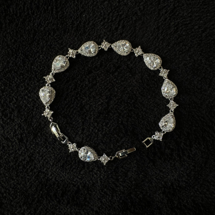 TEARS AND STARS - BRACELETS