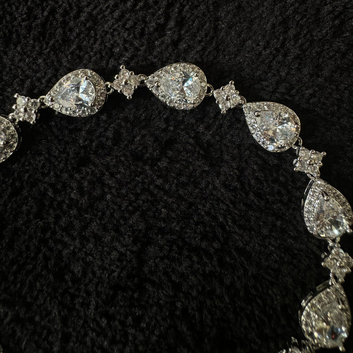 TEARS AND STARS - BRACELETS